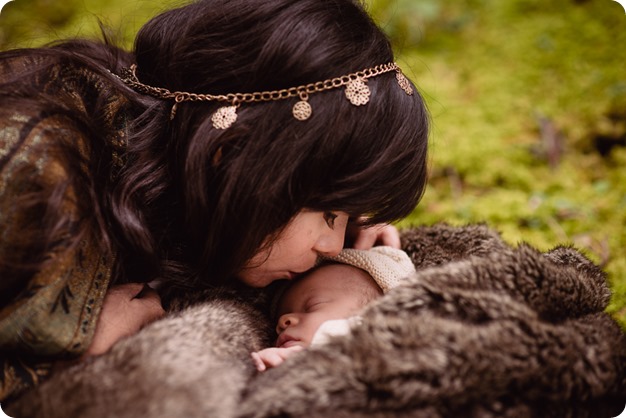 Banff-portraits_moss-forest_Fairmont-bohemian-family-session-newborn_49_by-Kevin-Trowbridge