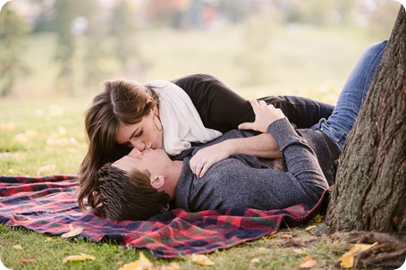 Kelowna-wedding-photographer_Okanagan-engagement-photography-kaloya-park_40125_by-Kevin-Trowbridge