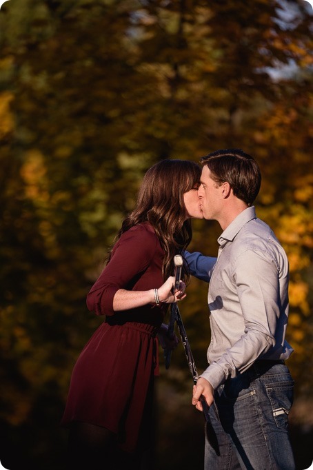 Kelowna-wedding-photographer_Okanagan-engagement-photography-kaloya-park_40323_by-Kevin-Trowbridge