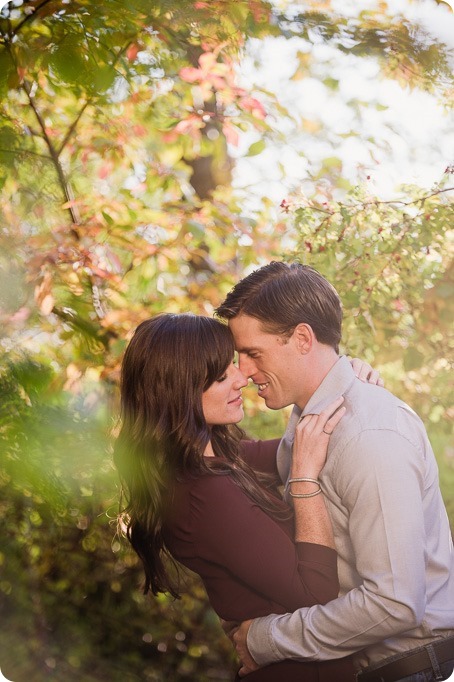 Kelowna-wedding-photographer_Okanagan-engagement-photography-kaloya-park_40408_by-Kevin-Trowbridge