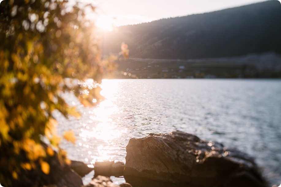 Kelowna-wedding-photographer_Okanagan-engagement-photography-kaloya-park_85967_by-Kevin-Trowbridge