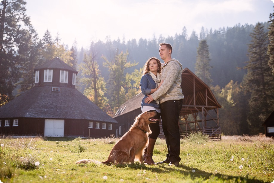 Kelowna-wedding-photographer_Okanagan-engagement-session-Fintry-park__86126_by-Kevin-Trowbridge