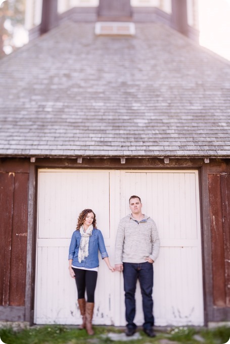 Kelowna-wedding-photographer_Okanagan-engagement-session-Fintry-park__86157_by-Kevin-Trowbridge