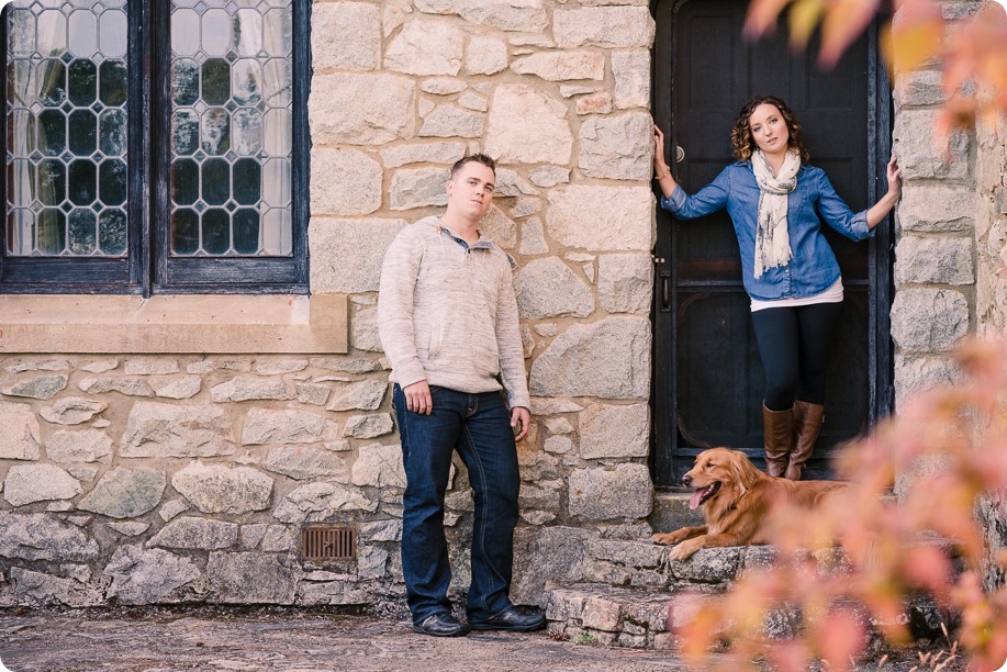 Kelowna-wedding-photographer_Okanagan-engagement-session-Fintry-park__86252_by-Kevin-Trowbridge