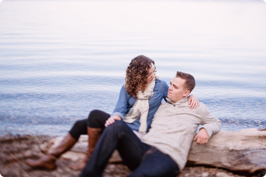 Kelowna-wedding-photographer_Okanagan-engagement-session-Fintry-park__86416_by-Kevin-Trowbridge