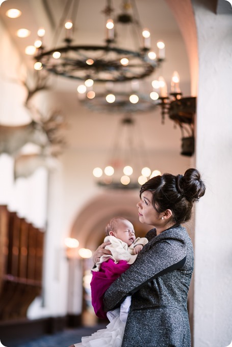 Lake-Loiuse-portraits_Fairmont-family-session-newborn_27_by-Kevin-Trowbridge