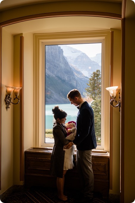 Lake-Loiuse-portraits_Fairmont-family-session-newborn_38_by-Kevin-Trowbridge