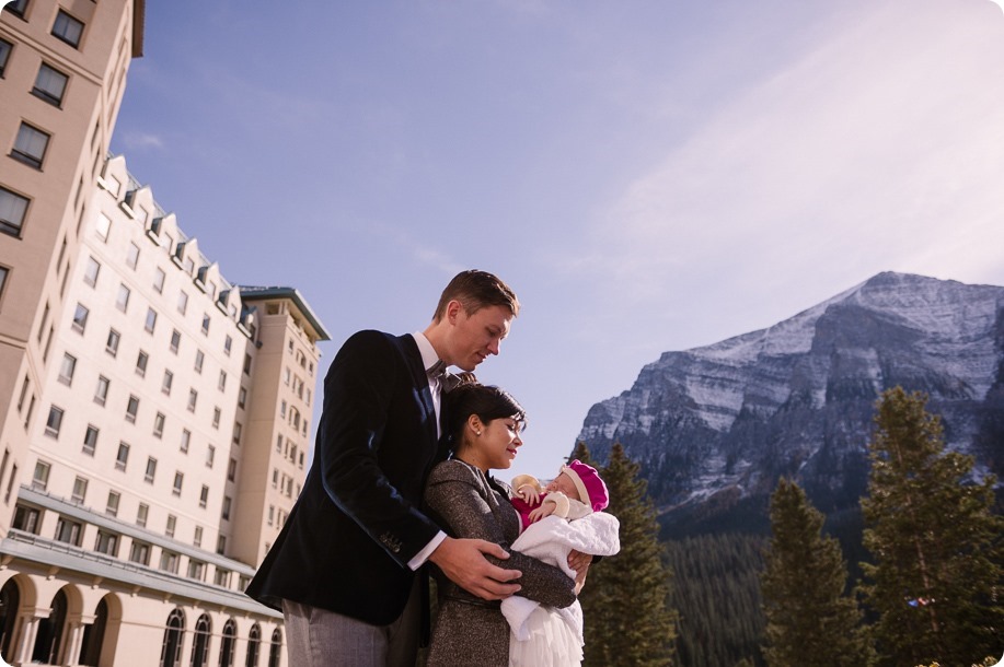 Lake-Loiuse-portraits_Fairmont-family-session-newborn_41_by-Kevin-Trowbridge