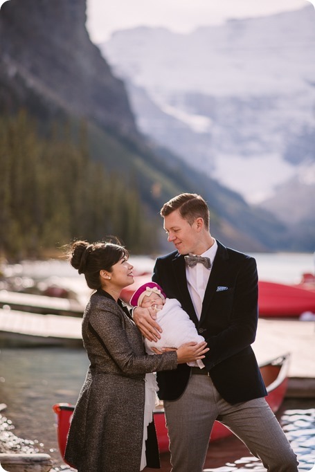 Lake-Loiuse-portraits_Fairmont-family-session-newborn_48_by-Kevin-Trowbridge