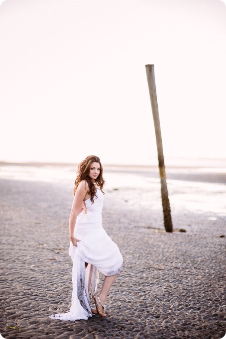 White-Rock-beach_sunrise-portraits_trash-the-dress_bridal-anniversary_31_by-Kevin-Trowbridge