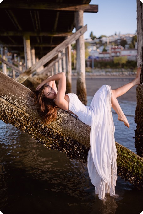 White-Rock-beach_sunrise-portraits_trash-the-dress_bridal-anniversary_97_by-Kevin-Trowbridge