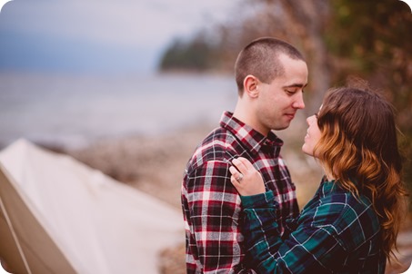 Okanagan-engagement-session_camping-lake-portraits_dog-tent-coffee-campfire_04_by-Kevin-Trowbridge