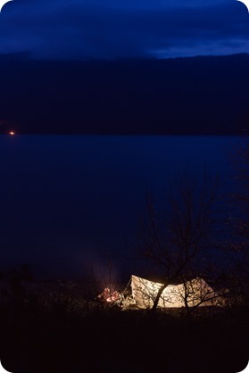 Okanagan-engagement-session_camping-lake-portraits_dog-tent-coffee-campfire_128_by-Kevin-Trowbridge