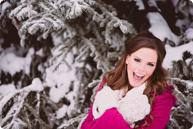 Silverstar-engagement-session_outdoor-skating-portraits_snow-pond-coffeeshop_12_by-Kevin-Trowbridge