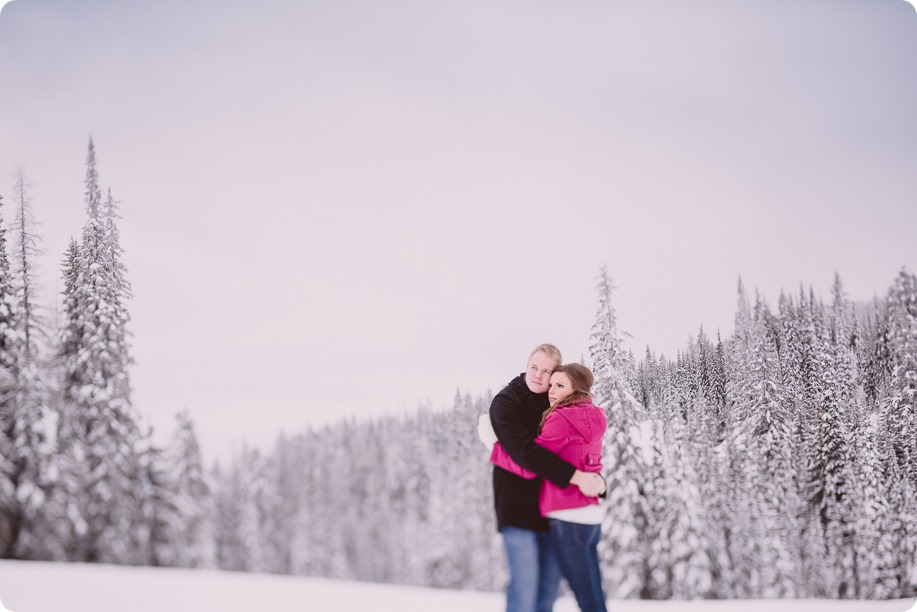 Silverstar-engagement-session_outdoor-skating-portraits_snow-pond-coffeeshop_38_by-Kevin-Trowbridge