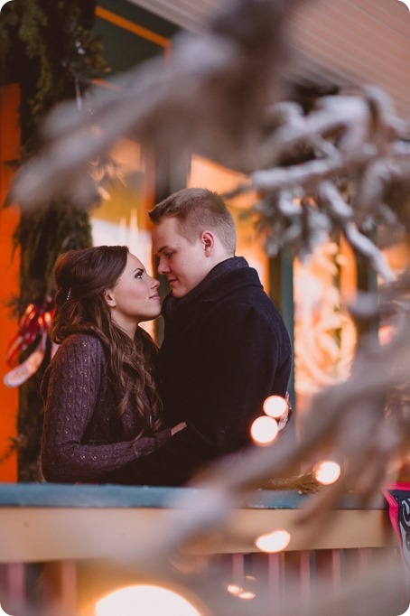 Silverstar-engagement-session_outdoor-skating-portraits_snow-pond-coffeeshop_97_by-Kevin-Trowbridge