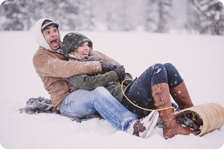 Big-White-engagement-session_Okanagan-photographer_snowy-winter-couples-portraits__46493_by-Kevin-Trowbridge