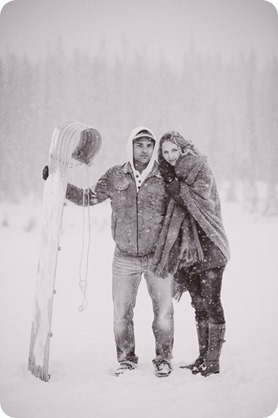 Big-White-engagement-session_Okanagan-photographer_snowy-winter-couples-portraits__46585_by-Kevin-Trowbridge-2