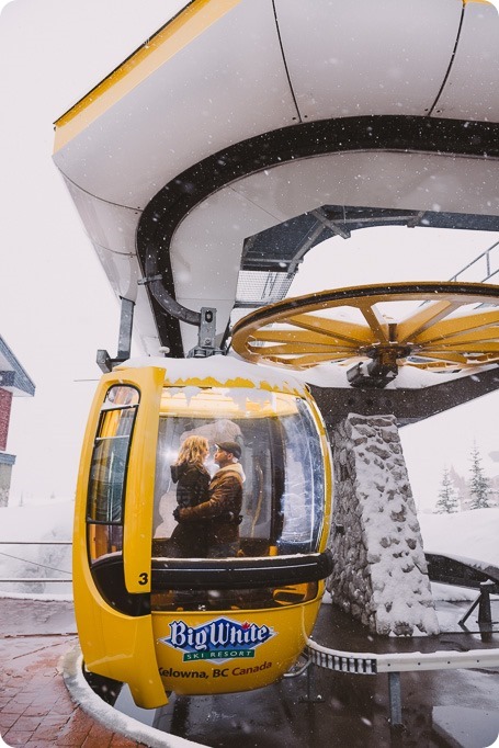 Big-White-engagement-session_Okanagan-photographer_snowy-winter-couples-portraits__81918_by-Kevin-Trowbridge