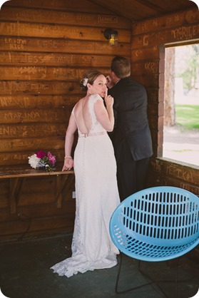 Kaleden-wedding_lake-portraits-rowboat-147_by-Kevin-Trowbridge-photography_Kelowna