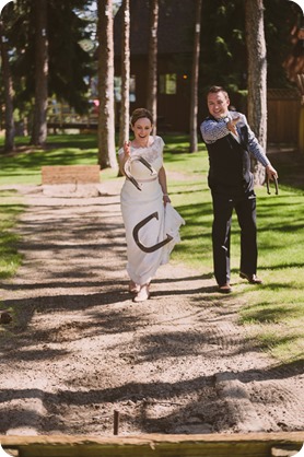 Kaleden-wedding_lake-portraits-rowboat-155_by-Kevin-Trowbridge-photography_Kelowna