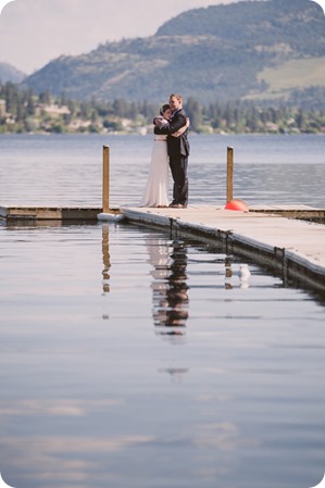 Kaleden-wedding_lake-portraits-rowboat-161_by-Kevin-Trowbridge-photography_Kelowna