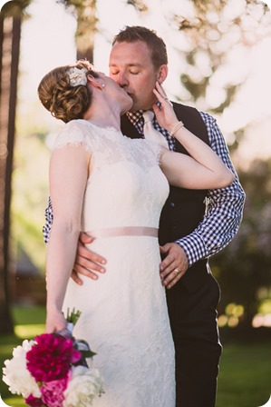 Kaleden-wedding_lake-portraits-rowboat-205_by-Kevin-Trowbridge-photography_Kelowna