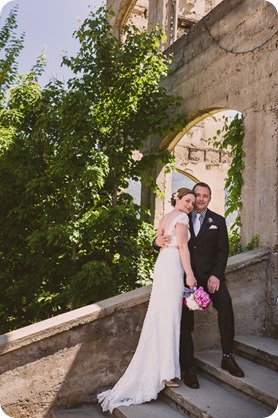 Kaleden-wedding_lake-portraits-rowboat-57_by-Kevin-Trowbridge-photography_Kelowna