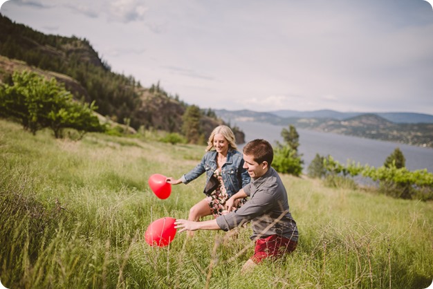 Kelowna-engagement-session_Fields-beach_hearts_Okanagan_43_by-Kevin-Trowbridge