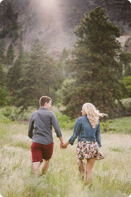 Kelowna-engagement-session_Fields-beach_hearts_Okanagan_83_by-Kevin-Trowbridge