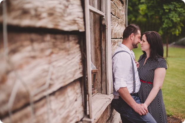 Kelowna-engagement-session_farmhouse_lake-portraits_45_by-Kevin-Trowbridge