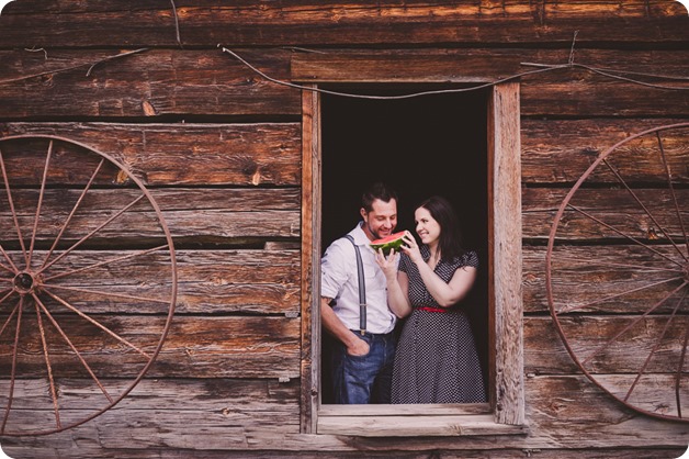 Kelowna-engagement-session_farmhouse_lake-portraits_60_by-Kevin-Trowbridge