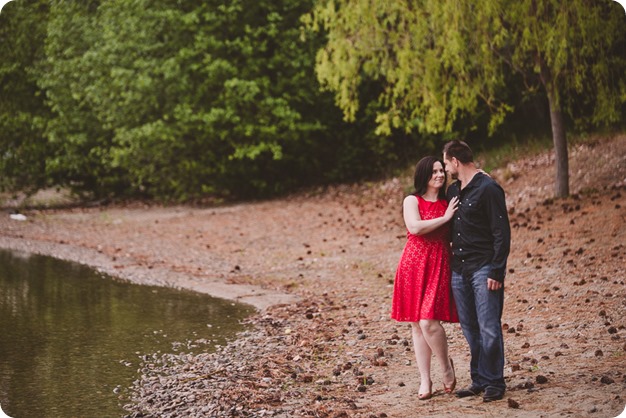 Kelowna-engagement-session_farmhouse_lake-portraits_84_by-Kevin-Trowbridge