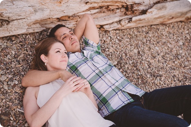 Kelowna-engagement-session_fondue-picnic_Bertram-Beach-Park_sunset_73_by-Kevin-Trowbridge