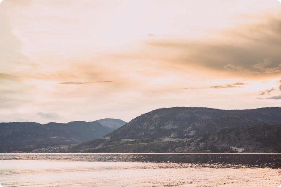 Kelowna-engagement-session_fondue-picnic_Bertram-Beach-Park_sunset_75_by-Kevin-Trowbridge