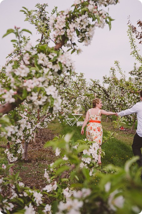 Kelowna-engagement-session_orchard-blossom_croquet-portraits_vintage-floral-dress_10_by-Kevin-Trowbridge