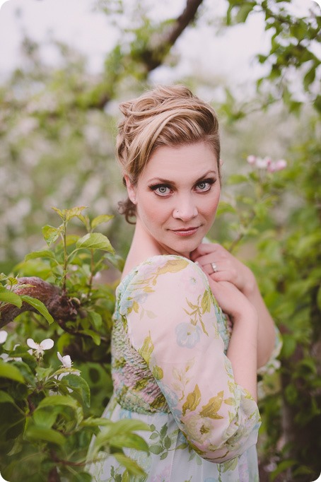 Kelowna-engagement-session_orchard-blossom_croquet-portraits_vintage-floral-dress_65_by-Kevin-Trowbridge