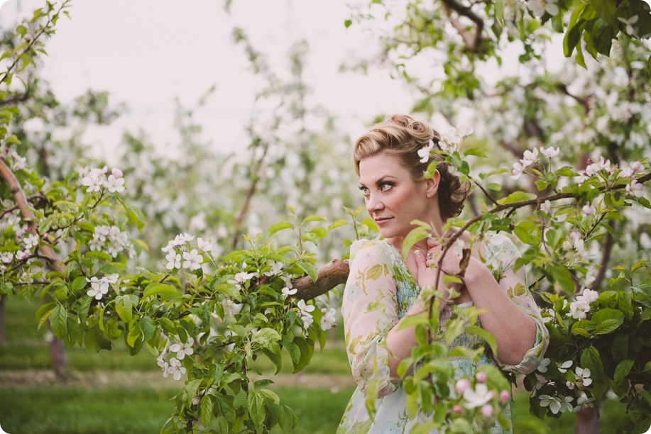 Kelowna-engagement-session_orchard-blossom_croquet-portraits_vintage-floral-dress_66_by-Kevin-Trowbridge