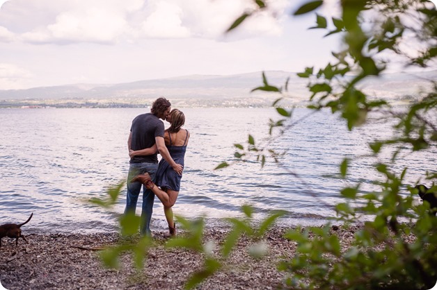 kelowna-engagement-session_lake-portraits_guitars20_by-Kevin-Trowbridge