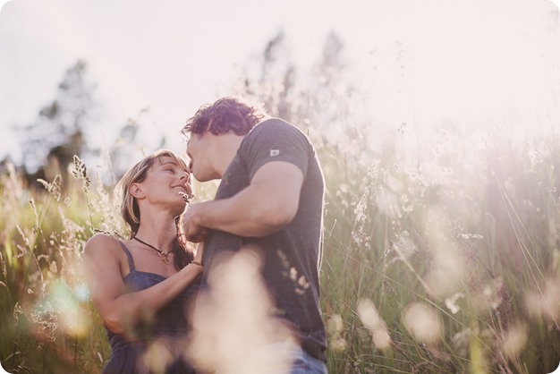 kelowna-engagement-session_lake-portraits_guitars41_by-Kevin-Trowbridge