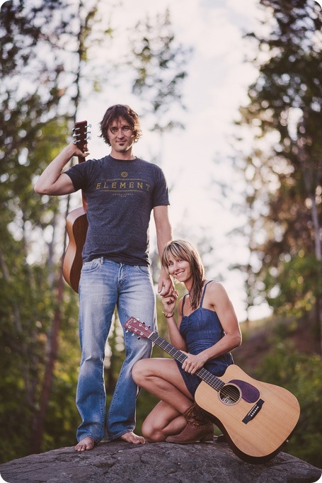 kelowna-engagement-session_lake-portraits_guitars65_by-Kevin-Trowbridge