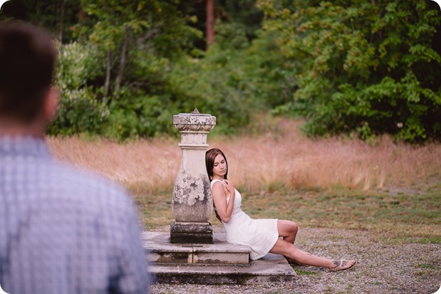 Fintry-engagement-session_Okanagan-beach-portraits_barn-wedding_225_by-Kevin-Trowbridge-photography_Kelowna