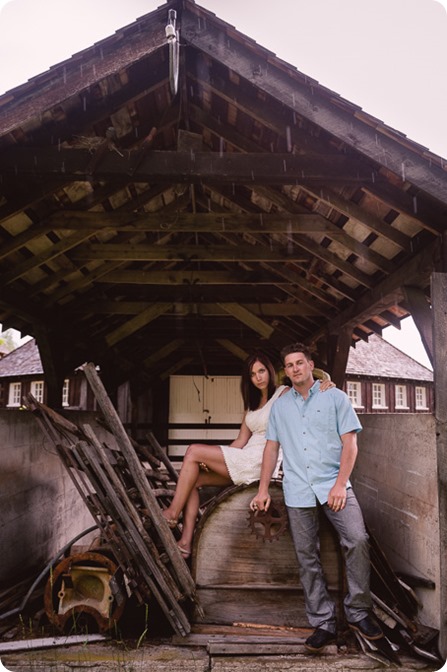 Fintry-engagement-session_Okanagan-beach-portraits_barn-wedding_49_by-Kevin-Trowbridge-photography_Kelowna