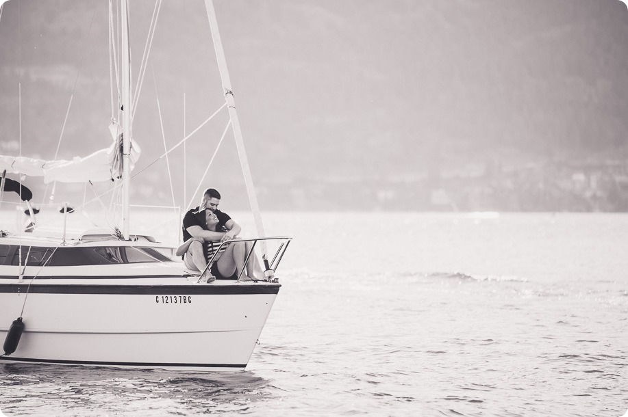 Kelowna-engagement-session_nautical-boat-portraits-Okanagan-Lake-sailing-sunset_43199_by-Kevin-Trowbridge-photography_Kelowna-2