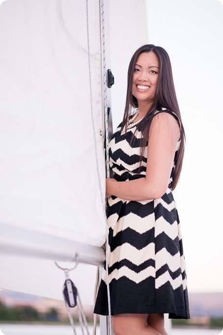 Kelowna-engagement-session_nautical-boat-portraits-Okanagan-Lake-sailing-sunset_43476_by-Kevin-Trowbridge-photography_Kelowna