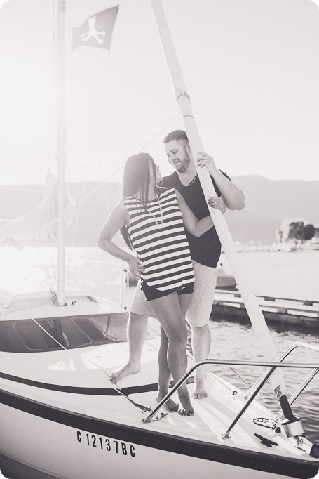 Kelowna-engagement-session_nautical-boat-portraits-Okanagan-Lake-sailing-sunset_83239_by-Kevin-Trowbridge-photography_Kelowna-2