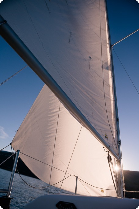 Kelowna-engagement-session_nautical-boat-portraits-Okanagan-Lake-sailing-sunset_83487_by-Kevin-Trowbridge-photography_Kelowna