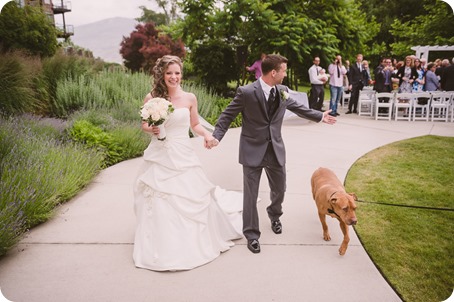 Kelowna-wedding-photographer_The-Cove-Lakeside-Resort_Gellatly-Nut-Farm_sparkler-exit__48711_by-Kevin-Trowbridge