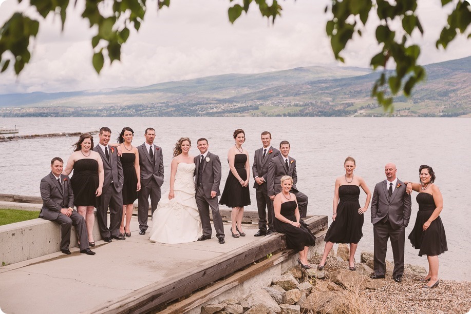 Kelowna-wedding-photographer_The-Cove-Lakeside-Resort_Gellatly-Nut-Farm_sparkler-exit__87252_by-Kevin-Trowbridge