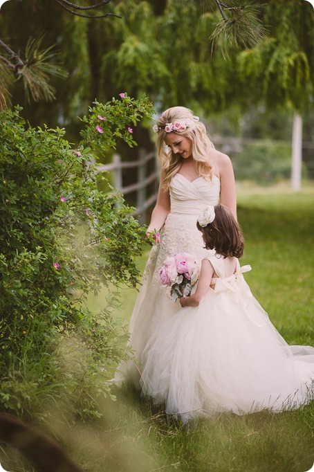 Summerhill-Winery-wedding_Okanagan-Lavender-Farm-first-look_Kelowna_154_by-Kevin-Trowbridge-photography_Kelowna